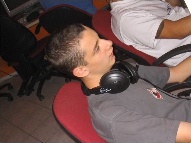 642 X 482